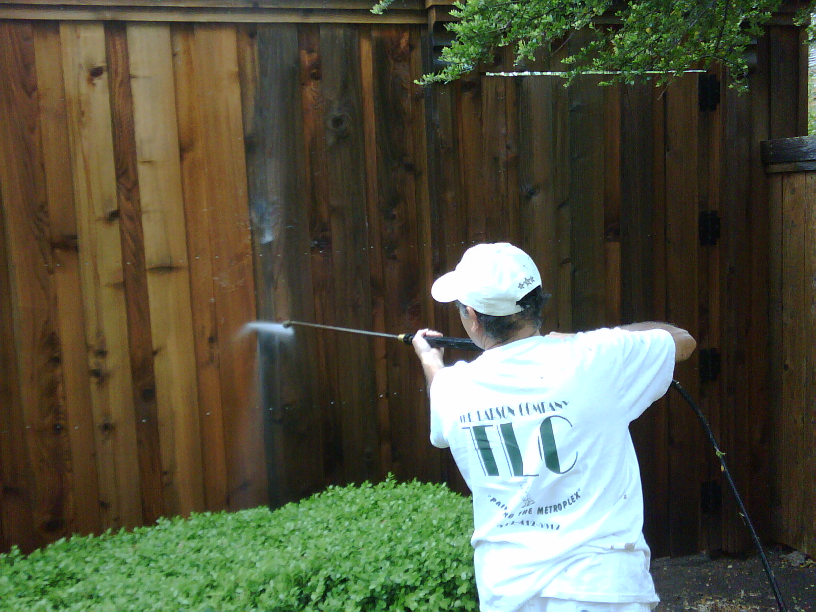 Power-Washing-Fence